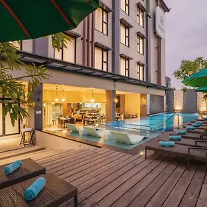 3* Hotel Kamaniiya Petitenget